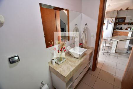 Casa à venda com 350m², 3 quartos e 4 vagasLavabo