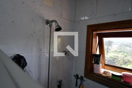 Casa à venda com 350m², 3 quartos e 4 vagasBanheiro 1