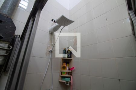 Casa à venda com 250m², 5 quartos e 5 vagas Casa à venda com 250m², 5 quartos e 5 vagasBanheiro