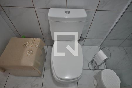 Casa à venda com 220m², 3 quartos e 2 vagasBanheiro 3