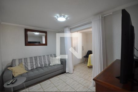 Casa à venda com 220m², 3 quartos e 2 vagasSala 2