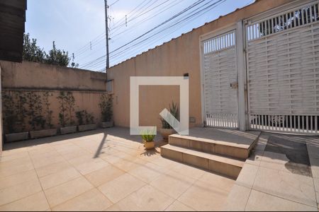 Casa à venda com 220m², 3 quartos e 2 vagasQuintal