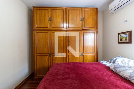 Apartamento à venda com 172m², 5 quartos e 3 vagas Apartamento à venda com 172m², 5 quartos e 3 vagasQuarto 3