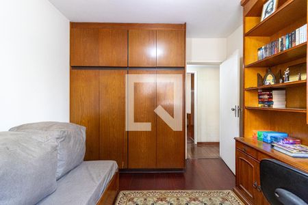 Apartamento à venda com 172m², 5 quartos e 3 vagas Apartamento à venda com 172m², 5 quartos e 3 vagasQuarto 2