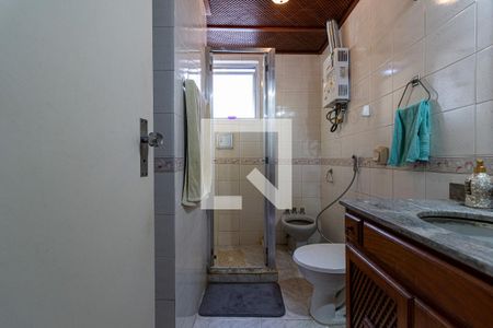 Apartamento à venda com 172m², 5 quartos e 3 vagas Apartamento à venda com 172m², 5 quartos e 3 vagasBanheiro Social