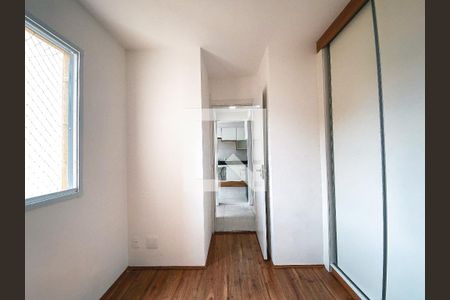 Corredor de apartamento à venda com 2 quartos, 32m² em Jardim Celeste, São Paulo