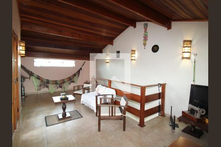 Casa à venda com 190m², 3 quartos e 2 vagasTerraço