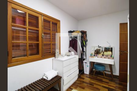 Casa à venda com 190m², 3 quartos e 2 vagasQuarto 1