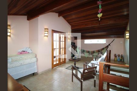 Casa à venda com 190m², 3 quartos e 2 vagasTerraço