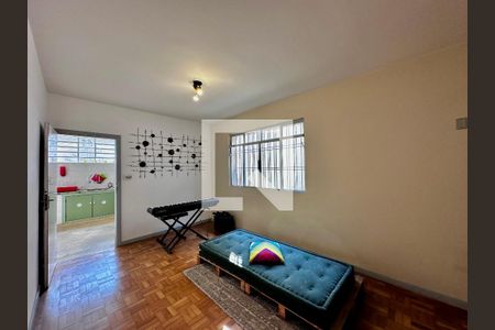 Casa à venda com 231m², 3 quartos e 4 vagas Casa à venda com 231m², 3 quartos e 4 vagasSala