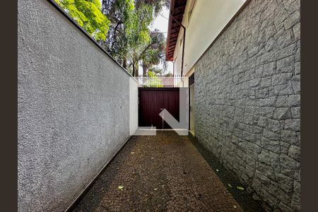 Casa à venda com 231m², 3 quartos e 4 vagas Casa à venda com 231m², 3 quartos e 4 vagasQuintal