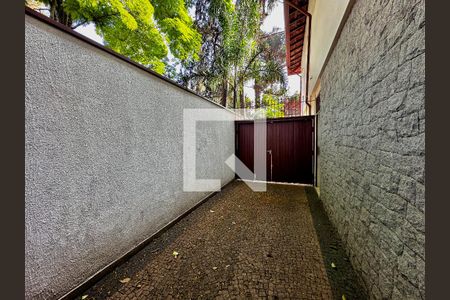Casa à venda com 231m², 3 quartos e 4 vagas Casa à venda com 231m², 3 quartos e 4 vagasQuintal