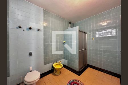 Casa à venda com 231m², 3 quartos e 4 vagas Casa à venda com 231m², 3 quartos e 4 vagasBanheiro Social