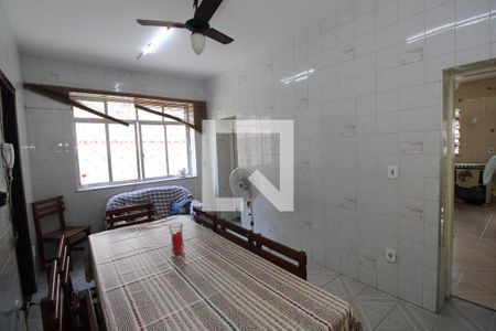 Casa à venda com 150m², 4 quartos e 4 vagasCopa