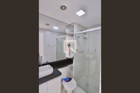 Apartamento à venda com 52m², 2 quartos e 1 vaga Apartamento à venda com 52m², 2 quartos e 1 vagaBanheiro