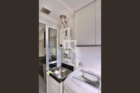 Apartamento à venda com 52m², 2 quartos e 1 vaga Apartamento à venda com 52m², 2 quartos e 1 vagaLavanderia