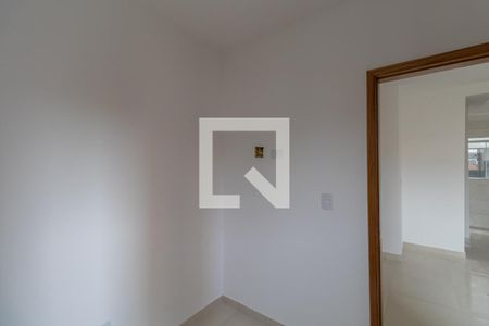 Quarto 1 de apartamento para alugar com 2 quartos, 42m² em Vila Nova Savoia, São Paulo