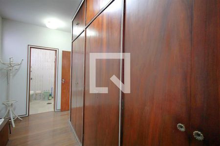 Casa à venda com 174m², 5 quartos e 4 vagasCloset da Suite