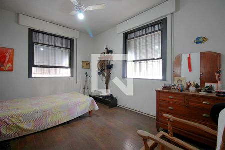 Casa à venda com 174m², 5 quartos e 4 vagasQuarto 4