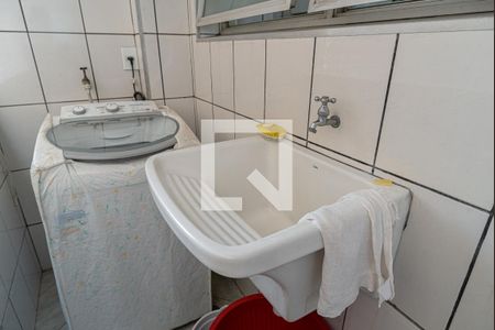 Apartamento à venda com 72m², 2 quartos e sem vaga Apartamento à venda com 72m², 2 quartos e sem vagaÁrea de Serviço