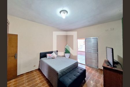 Casa à venda com 250m², 3 quartos e 4 vagas Casa à venda com 250m², 3 quartos e 4 vagasQuarto 1
