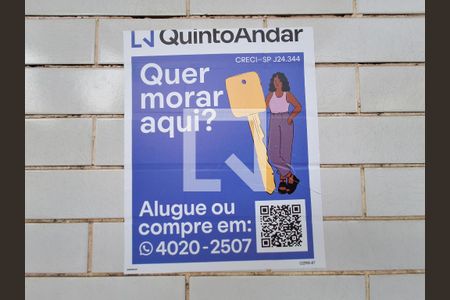 Casa à venda com 250m², 3 quartos e 4 vagas Casa à venda com 250m², 3 quartos e 4 vagasPlaca