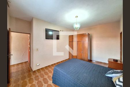 Casa à venda com 250m², 3 quartos e 4 vagas Casa à venda com 250m², 3 quartos e 4 vagasQuarto 3 suíte