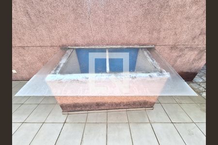 Casa à venda com 250m², 3 quartos e 4 vagas Casa à venda com 250m², 3 quartos e 4 vagasDetalhe