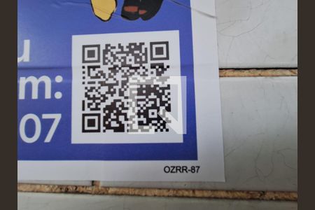 Casa à venda com 250m², 3 quartos e 4 vagas Casa à venda com 250m², 3 quartos e 4 vagasPlaca