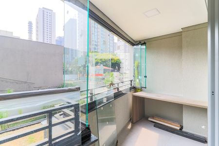 Varanda de kitnet/studio para alugar com 1 quarto, 27m² em Jardim das Acacias, São Paulo