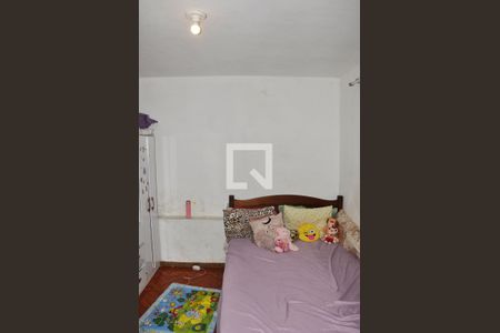 Casa à venda com 150m², 3 quartos e 2 vagasCasa 02 - Quarto