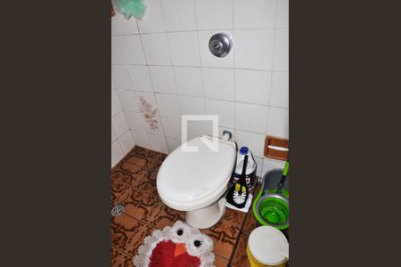 Casa à venda com 150m², 3 quartos e 2 vagasCasa 01 - Banheiro do Social Quarto