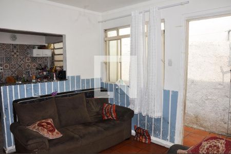 Casa à venda com 150m², 3 quartos e 2 vagasCasa 02 - Sala