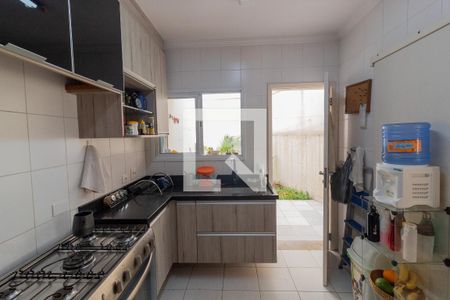 Casa de condomínio à venda com 117m², 3 quartos e 2 vagas Casa de condomínio à venda com 117m², 3 quartos e 2 vagasCozinha