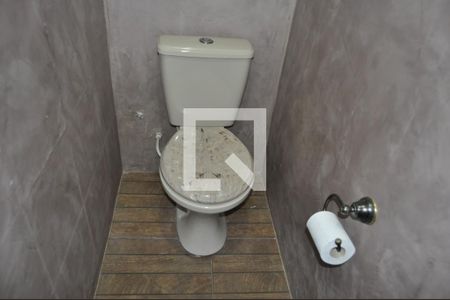 Casa de condomínio à venda com 180m², 4 quartos e 1 vagaLavabo