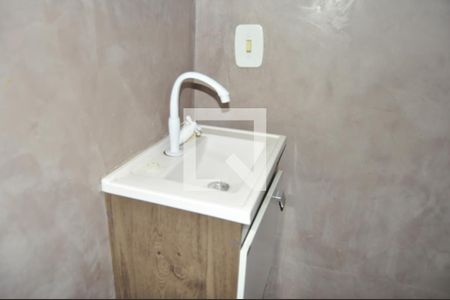 Casa de condomínio à venda com 180m², 4 quartos e 1 vagaLavabo