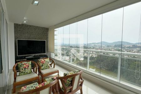 Apartamento à venda com 196m², 4 quartos e 3 vagasVaranda gourmet