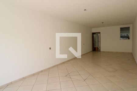 Casa à venda com 194m², 3 quartos e 4 vagasGaragem