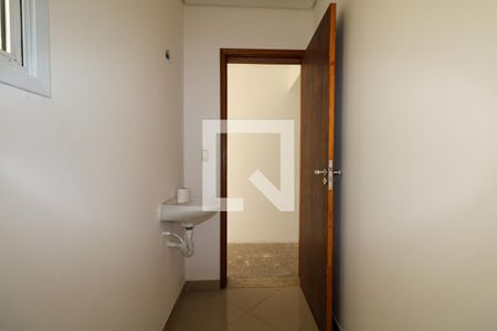 Casa à venda com 194m², 3 quartos e 4 vagasLavabo