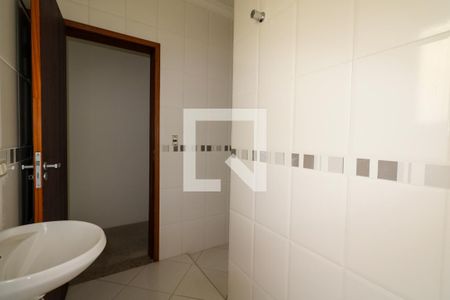Casa à venda com 194m², 3 quartos e 4 vagasBanheiro Social