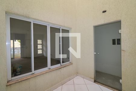 Casa à venda com 194m², 3 quartos e 4 vagasJardim de Inverno