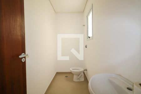 Casa à venda com 194m², 3 quartos e 4 vagasLavabo