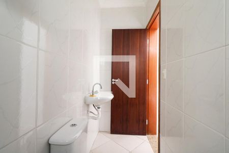 Casa à venda com 194m², 3 quartos e 4 vagasBanheiro de Serviço