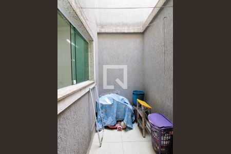 Casa de condomínio para alugar com 55m², 2 quartos e 1 vagaÁrea de Serviço
