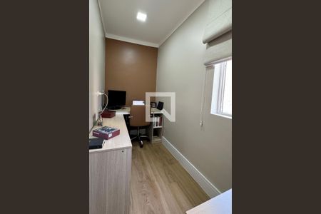 Apartamento para alugar com 95m², 2 quartos e 1 vagaEscritório