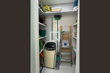 Apartamento para alugar com 95m², 2 quartos e 1 vagaDespensa