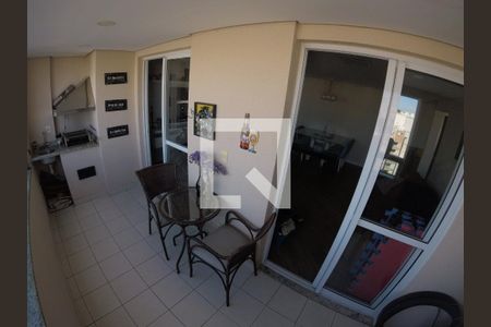 Apartamento à venda com 77m², 2 quartos e 1 vaga Apartamento à venda com 77m², 2 quartos e 1 vagavaranda
