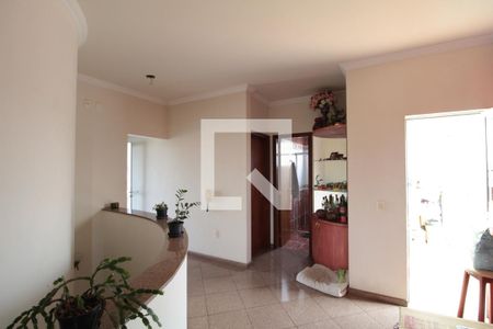 Apartamento à venda com 300m², 5 quartos e 4 vagasAntessala da Cobertura