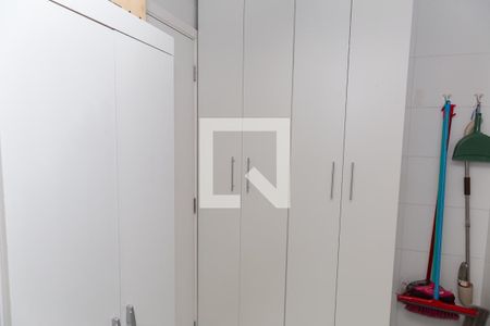 Apartamento à venda com 114m², 4 quartos e 2 vagas Apartamento à venda com 114m², 4 quartos e 2 vagasÁrea de Serviço