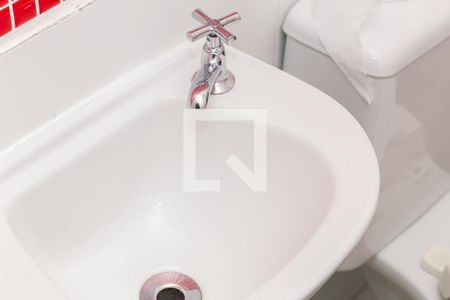 Apartamento à venda com 114m², 4 quartos e 2 vagas Apartamento à venda com 114m², 4 quartos e 2 vagasBanheiro de serviço
